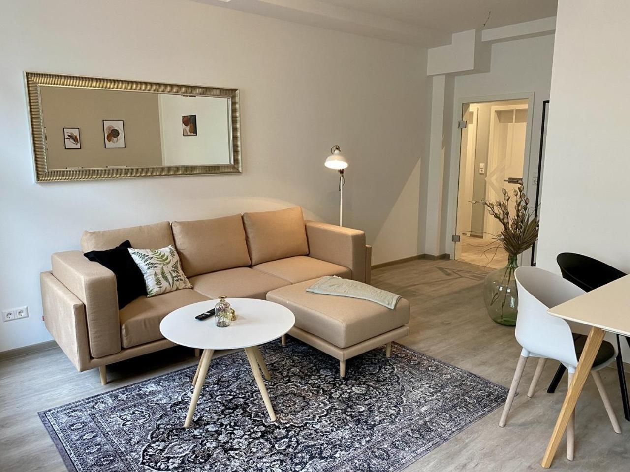 Discovair - Eisenach Karl14 - Vollausgestattete Apartments Mit Netflix In Der Fussgaengerzone Habitación foto